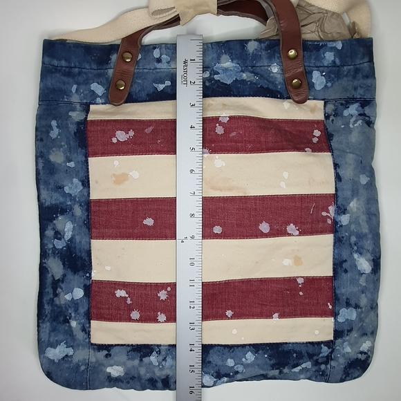 Lucky Brand American Flag Large Tote Bag - Picture 8 of 9